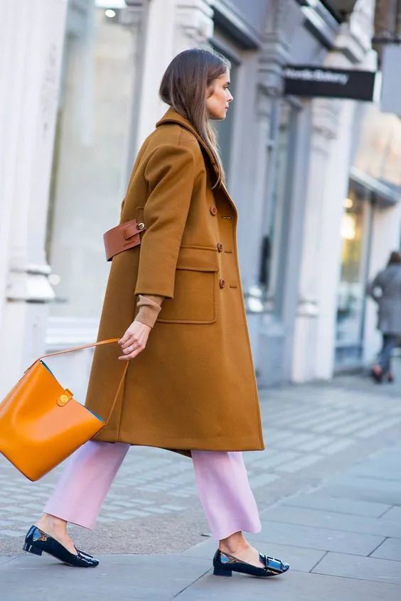 大衣和包包,怎麼搭配更好看? 大衣和包包,怎麼搭配更好看?
