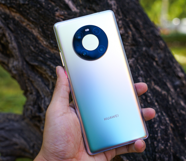 內行人教你三招，辨別真偽旗艦手機，別再被割韭菜了