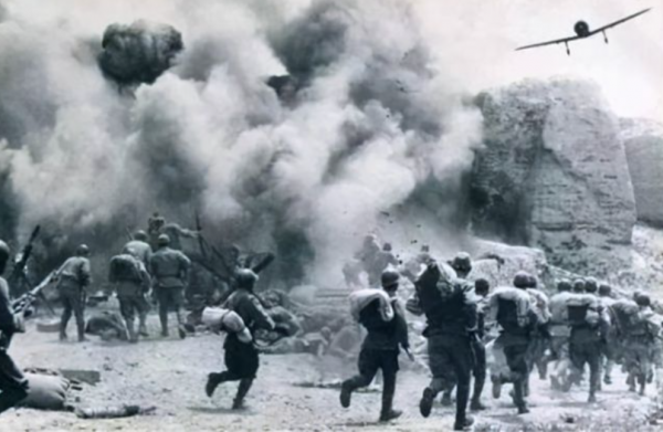 1938年,因譯電員一字之差,3萬人葬身火海,3位高階軍官被處死刑 1938年,因譯電員一字之差,3萬人葬身火海,3位高階軍官被處死刑