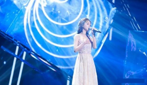 環球影城神秘顧客到訪,遊客紛紛求合影,網友直呼除了個子矮點,顏值無死角 環球影城神秘顧客到訪,遊客紛紛求合影,網友直呼除了個子矮點,顏值無死角