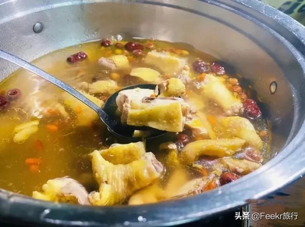 衝野浪、喝咖啡,比三亞便宜一半的海島度假地,我挖到了 衝野浪、喝咖啡,比三亞便宜一半的海島度假地,我挖到了