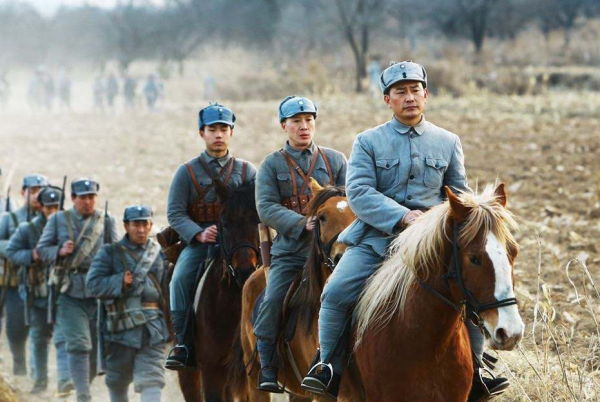 86年劉伯承去世，鄧公悲痛萬分，看到治喪委員會名單卻大怒