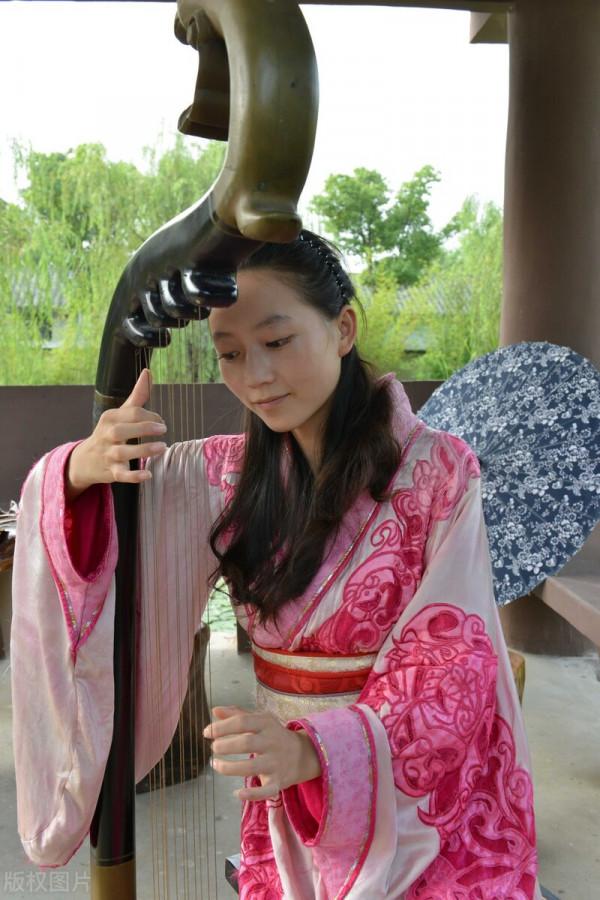 《張一南北大國文課》：古代文學並不枯燥無味，還是有不少滋味的