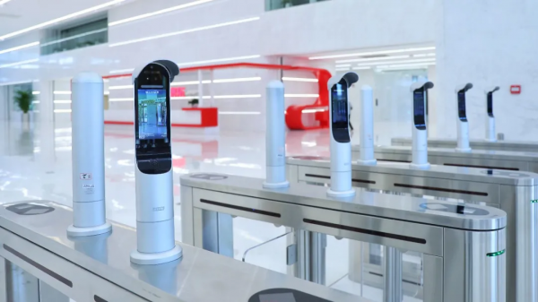 “藍雙雙”上線!中建八局承建的京東總部2號樓啟用 “藍雙雙”上線!中建八局承建的京東總部2號樓啟用