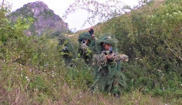 燃！偵察兵出擊