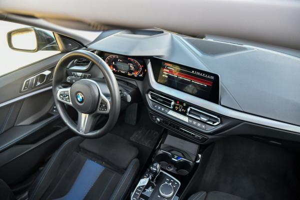 前驅寶馬到底有沒有靈魂？試駕“不正宗”的原裝進口寶馬2系