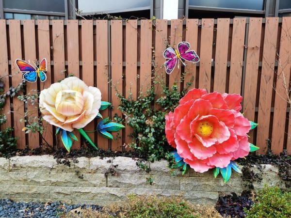 踏青早行人 作者：張鎖龍