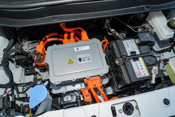 最低續航301km,6.98萬起售,月銷6508輛,尤拉黑貓值不值? 最低續航301km,6.98萬起售,月銷6508輛,尤拉黑貓值不值?