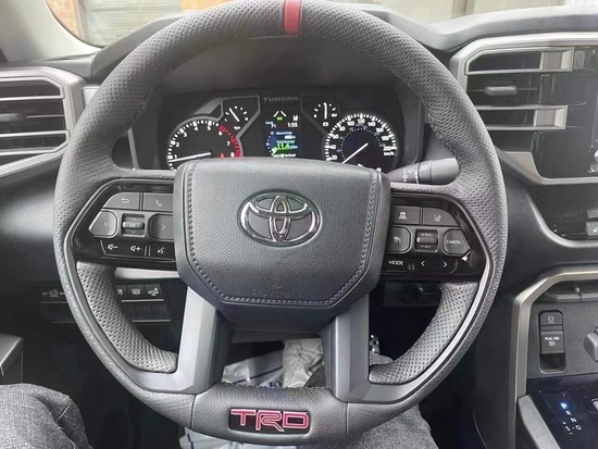 全新福特猛禽&sol;豐田坦途到港，3&period;5TT V6&plus;10AT&plus;五連桿後懸