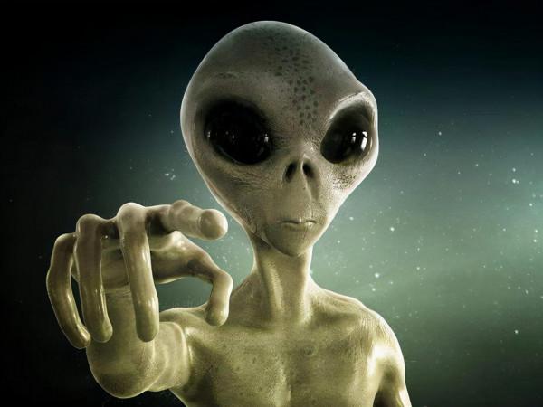 地球收到13億光年外傳來的強烈訊號,重複傳送51次,要不要回復? 地球收到13億光年外傳來的強烈訊號,重複傳送51次,要不要回復?