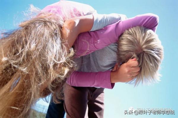 孩子剛上學不會交朋友?大多數父母都在這幾個方面下功夫 孩子剛上學不會交朋友?大多數父母都在這幾個方面下功夫