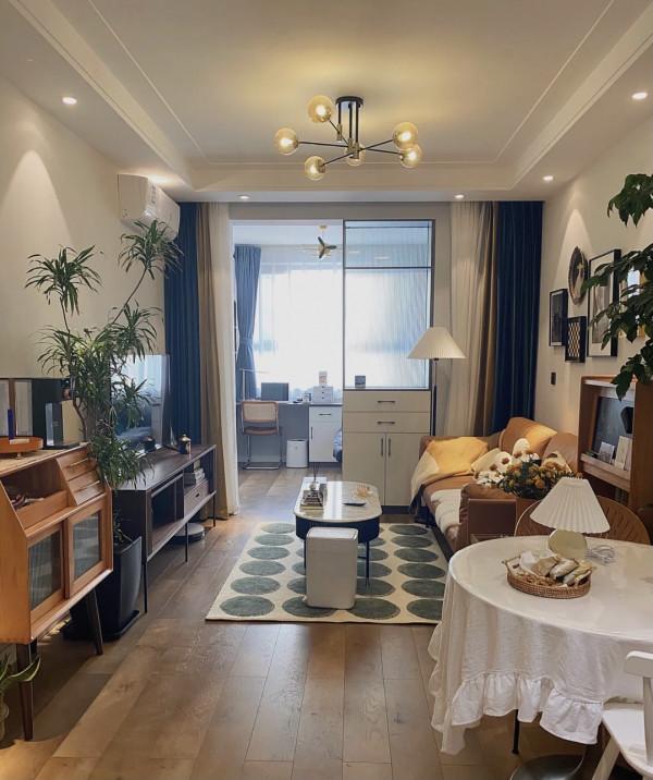 業主堅持砸掉“客餐廳”隔斷牆，小半年過去，越住越舒適