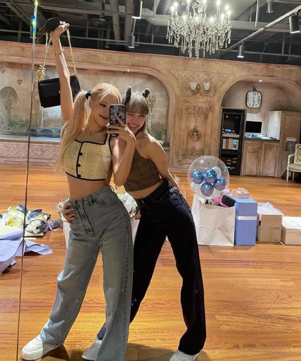 初秋牛仔的搭配美學