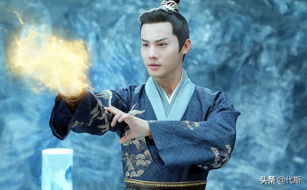 鏡&period;雙城：鷙者只封印了真嵐的帝王之力卻不殺他，是因為帝王之血