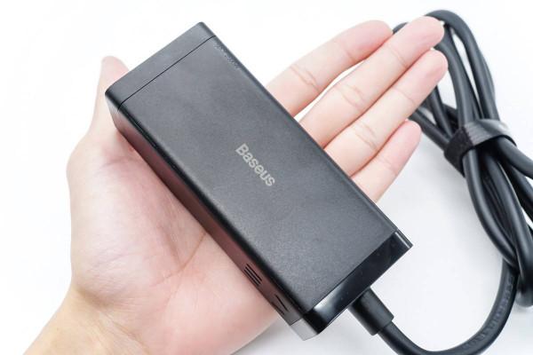 倍思100W氮化鎵桌面插線板評測：手機、筆記本充電一個就夠