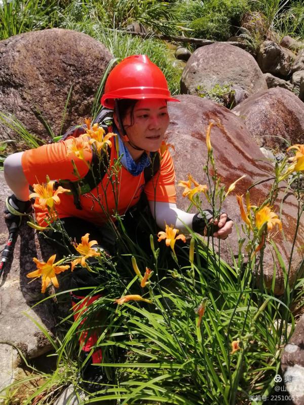 流在心中的一條河 流在心中的一條河