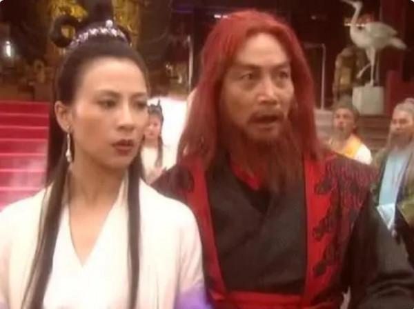 遠古四大帝后，羲和、王母、女媧和后土，沒有青丘的白鳳九
