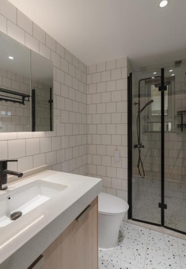 她63㎡新家，卻“空無一物”，這種務實型裝修，住起來太爽了