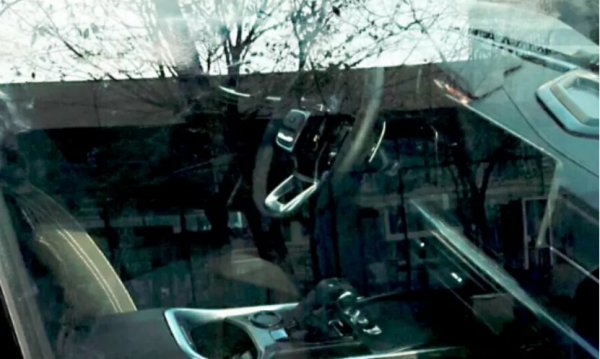 蘭博基尼Aventador繼任者車型路試；蔚來ET5公佈價格