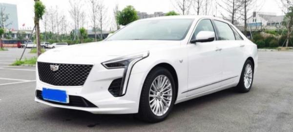 軸距超3米1，配2.0T引擎隔音棒，凱迪拉克CT6實力解析