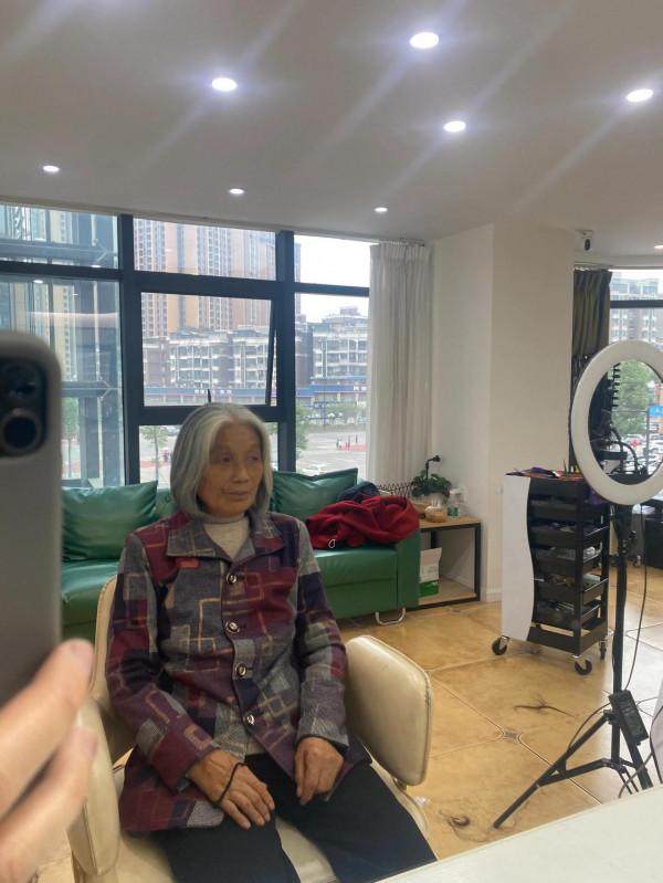 我理髮店的客人 我理髮店的客人