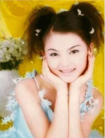 45歲的李湘,走到今天這一步,午夜夢迴時她是否後悔過? 45歲的李湘,走到今天這一步,午夜夢迴時她是否後悔過?