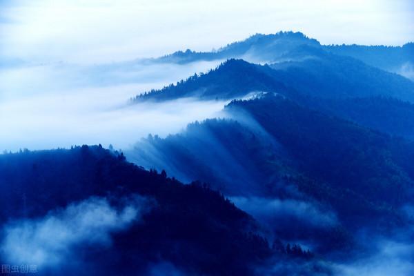 破陣子——登峰羽化渺人間