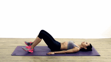 快停下,你以為護腰的5個動作,其實很傷腰 快停下,你以為護腰的5個動作,其實很傷腰