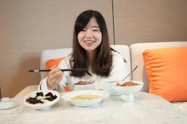 住月子中心的媽媽真實體驗，實地採訪，一手資料