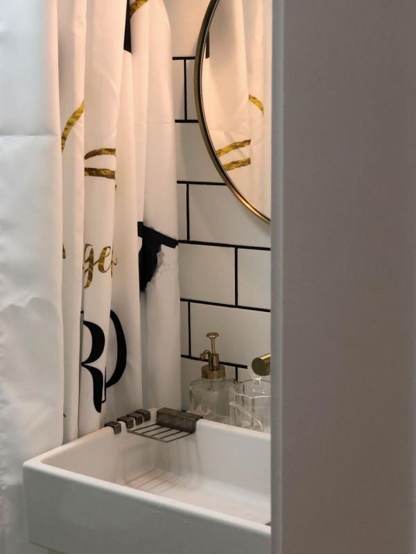 50平方米的一居室，搖身變成了仙女的家，衣帽間大餐廳樣樣皆全