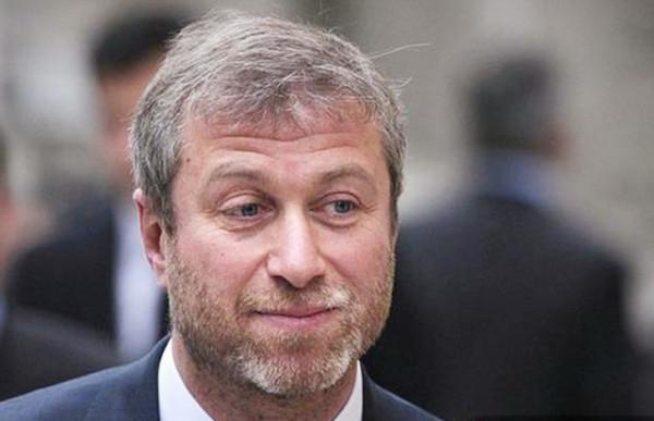 俄羅斯第一億萬富翁,曾被普京通緝,晚年寫信:請求回到俄羅斯 俄羅斯第一億萬富翁,曾被普京通緝,晚年寫信:請求回到俄羅斯