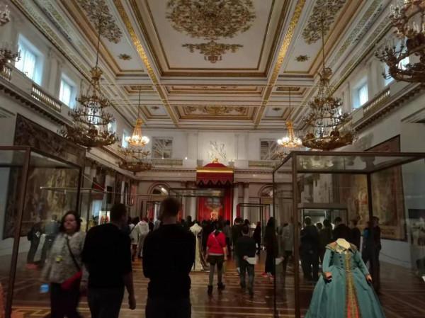 冬宮的主題展：18世紀亞力山大沙皇時代的服飾