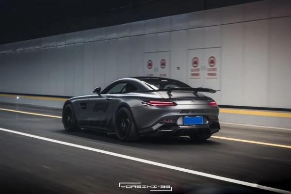 油耗堪比納智捷的梅賽德斯-AMG GT,兩天一箱98你受得了嗎? 油耗堪比納智捷的梅賽德斯-AMG GT,兩天一箱98你受得了嗎?