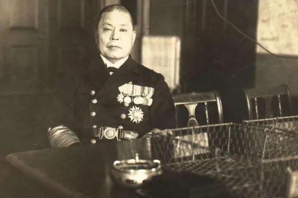 號稱日本海軍軍神，但萬萬沒想到，一份絕密電報竟成了他的催命符