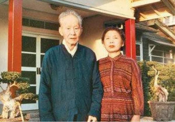 中國軍神：擊斃日本3.3萬，勝利後遭軟禁33年，至今棺槨未入土