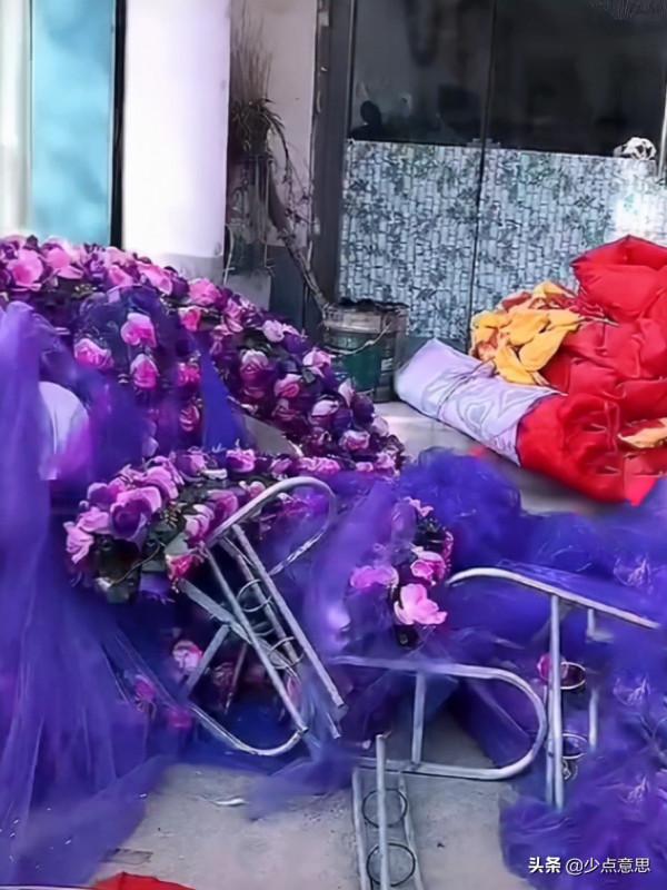 3萬彩禮都拿不出來？新郎對彩禮嚴重不滿，趁醉把婚禮佈置都砸了