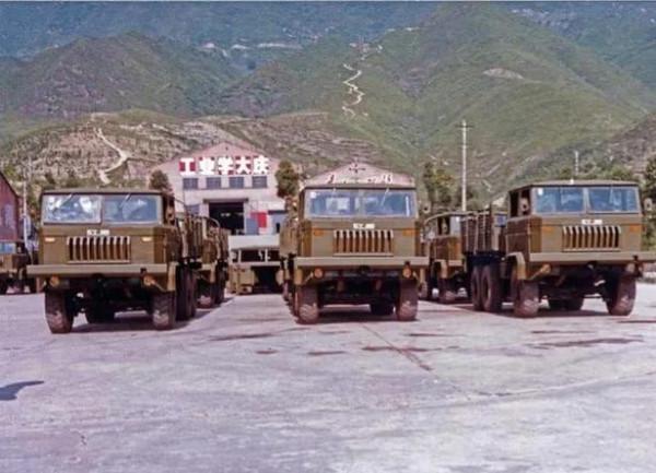 大浪淘沙始為金：中國第一代軍用重型越野車