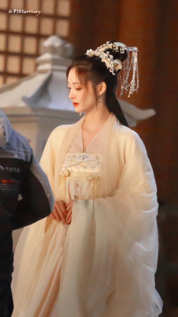 90後女演員裡，有“端莊”長相的，我只服這4位！這才是大女主感