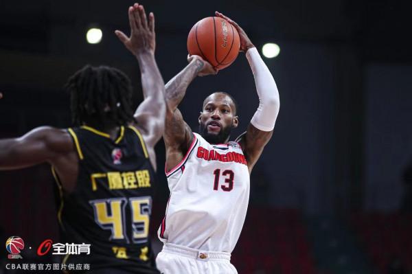 廣東隊三分球集體失準原因找到!真不怪球員,姚明主席要趕緊解決 廣東隊三分球集體失準原因找到!真不怪球員,姚明主席要趕緊解決