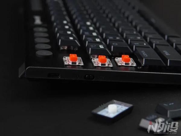 紅龍K618 RGB三模無線超薄機械鍵盤體驗