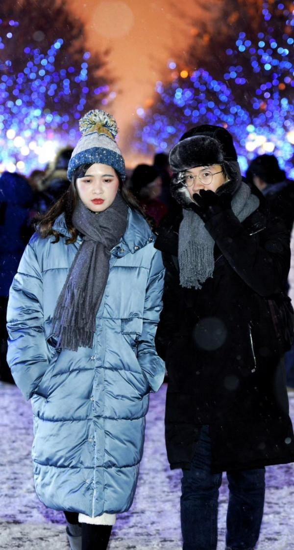 東北人原來是這麼過冬的，雖然裹得厚厚的，也不忘記搭配精緻點