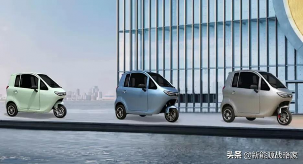 中老年喜歡的3款三輪車來了，遮風擋雨跑得遠，接娃、買菜都夠用