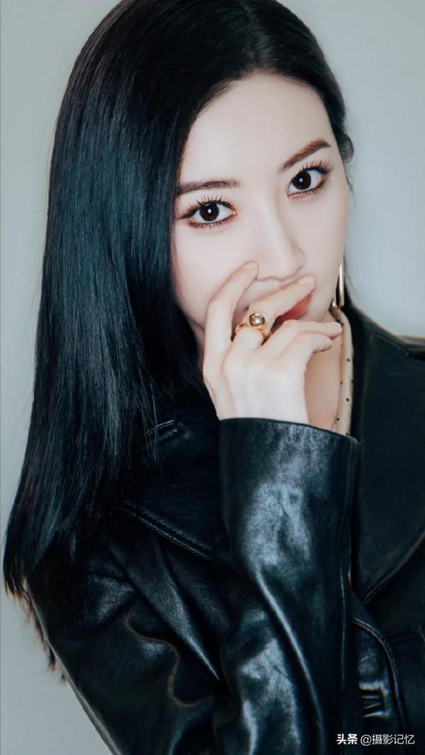 景甜：端莊優雅