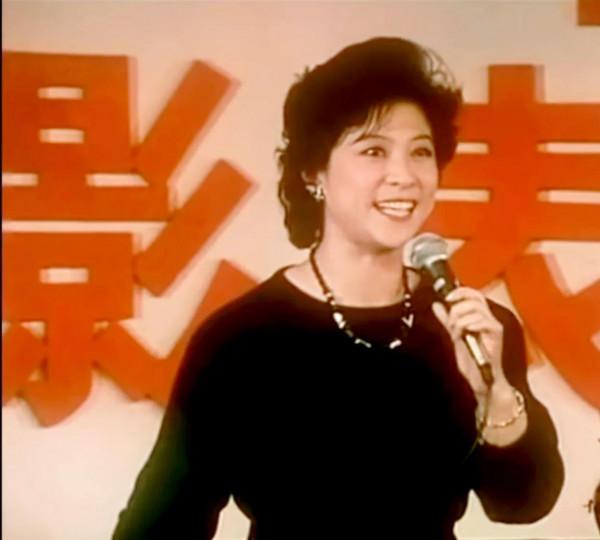 1985年53張照片：唐國強朱時茂是小鮮肉，羅京24歲劉曉慶張瑜很美