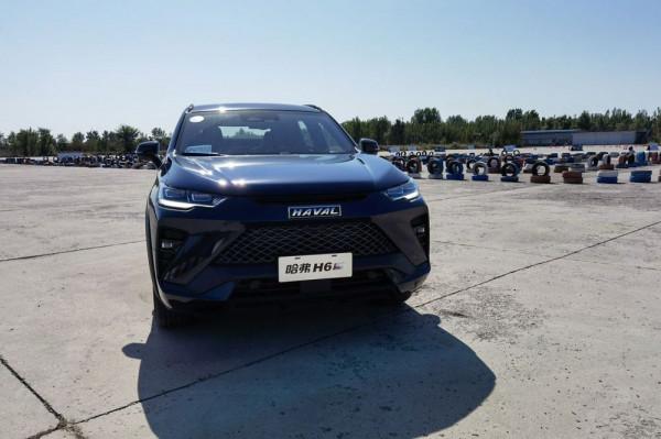 盤點2021年最值得購買的運動車型,轎車或SUV都有得選 盤點2021年最值得購買的運動車型,轎車或SUV都有得選