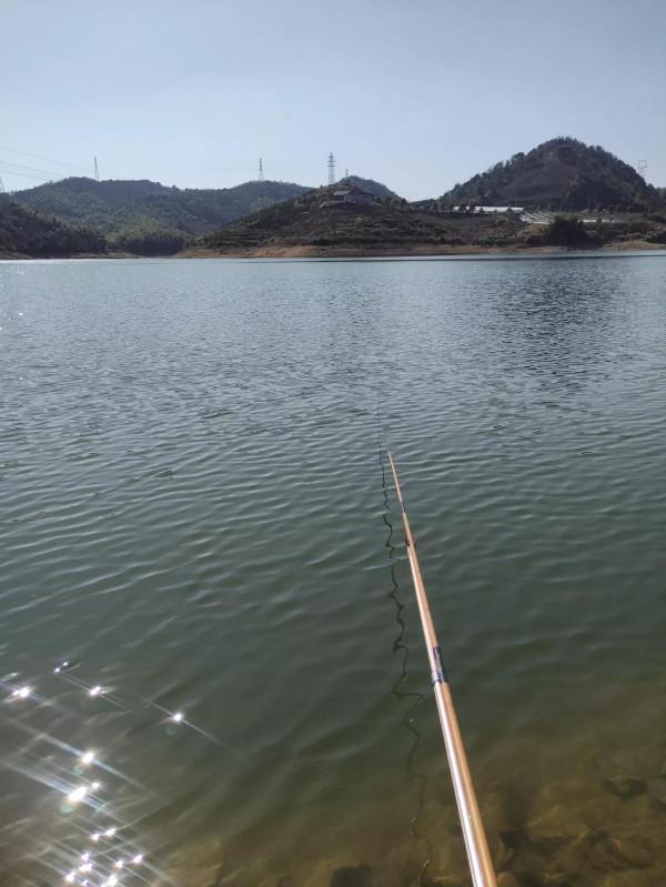 有了老釣魚人這些藥酒配方,秋冬釣魚不用愁 有了老釣魚人這些藥酒配方,秋冬釣魚不用愁