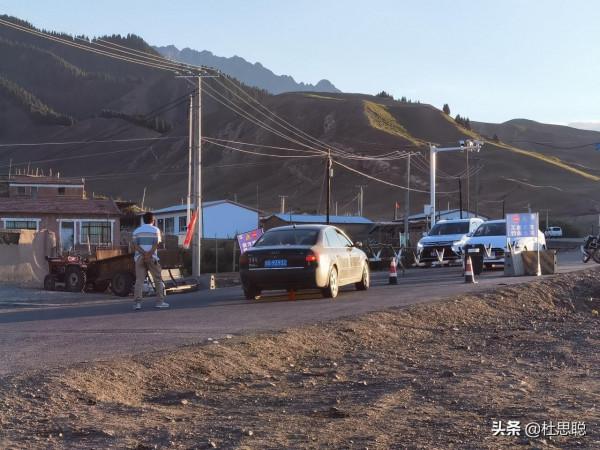 漢EV自駕新疆，在冰溝和計程車駐車做飯，越聊他們越想換電動車