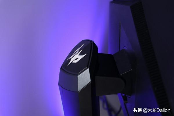 這才是電競遊戲最正確的開啟方式，掠奪者X28顯示器上手評測