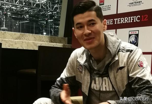 CBA三訊息：遼寧續約朝陽小將，李弘權考慮B聯賽，阿不都暢談周琦