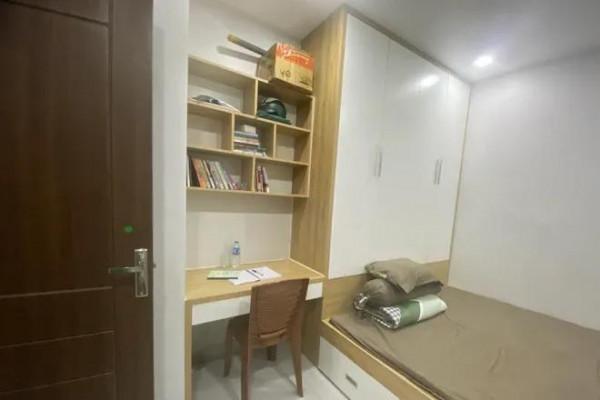 2021,越南普通老百姓的眾生相:失業,潦倒,返鄉,迷茫 2021,越南普通老百姓的眾生相:失業,潦倒,返鄉,迷茫